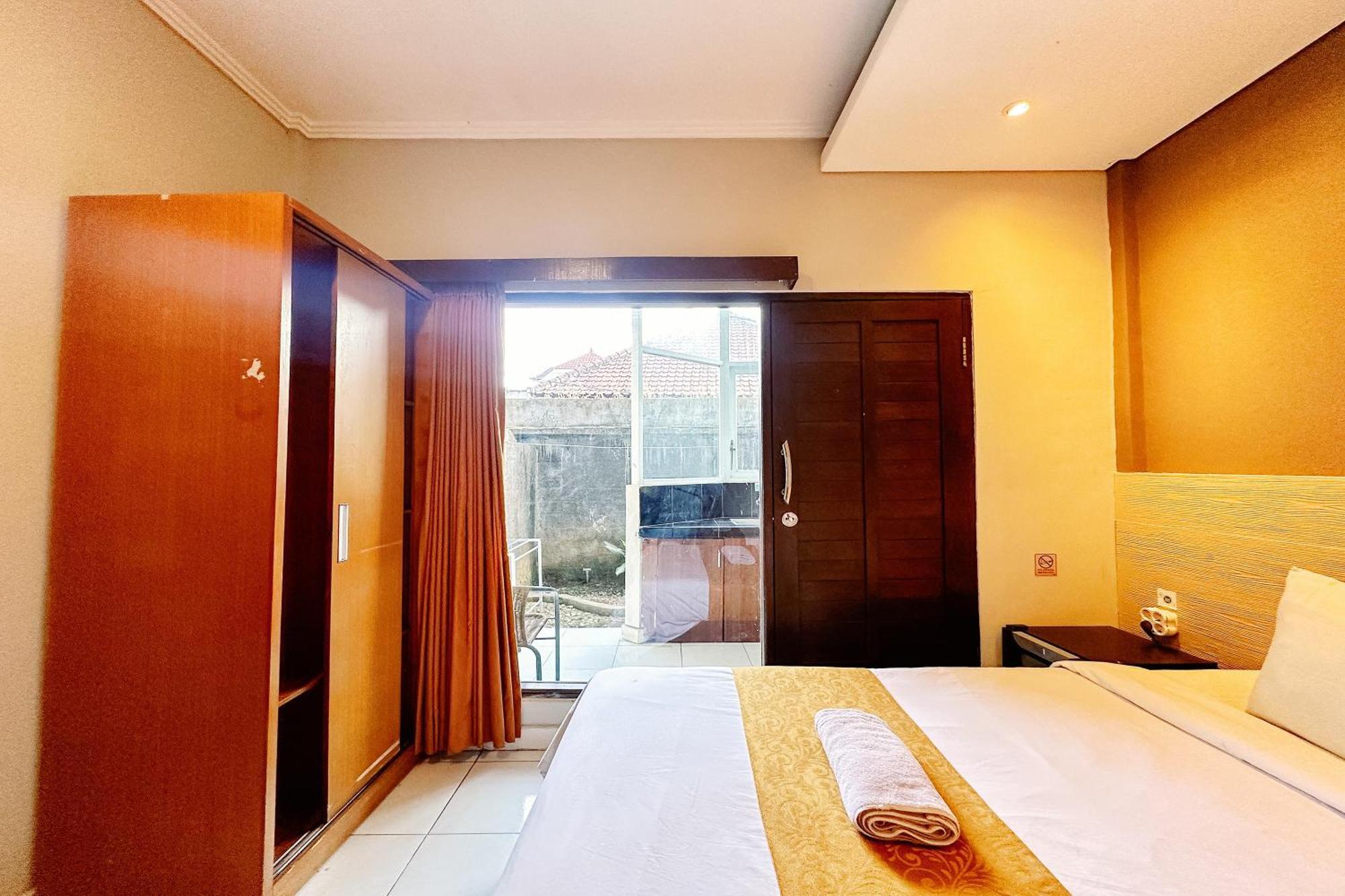 Lembayung Sari Homestay Denpasar Exteriör bild