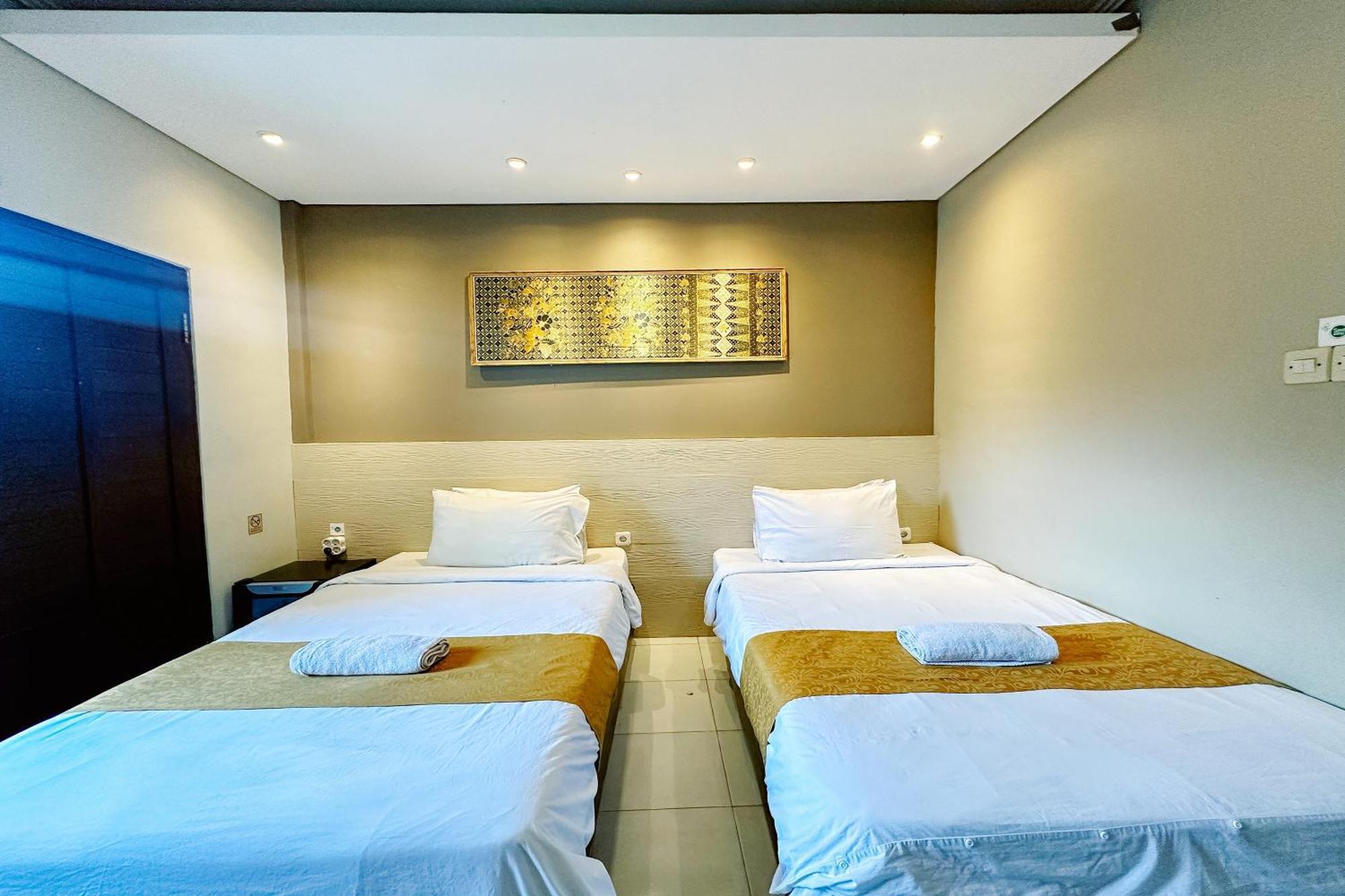 Lembayung Sari Homestay Denpasar Exteriör bild